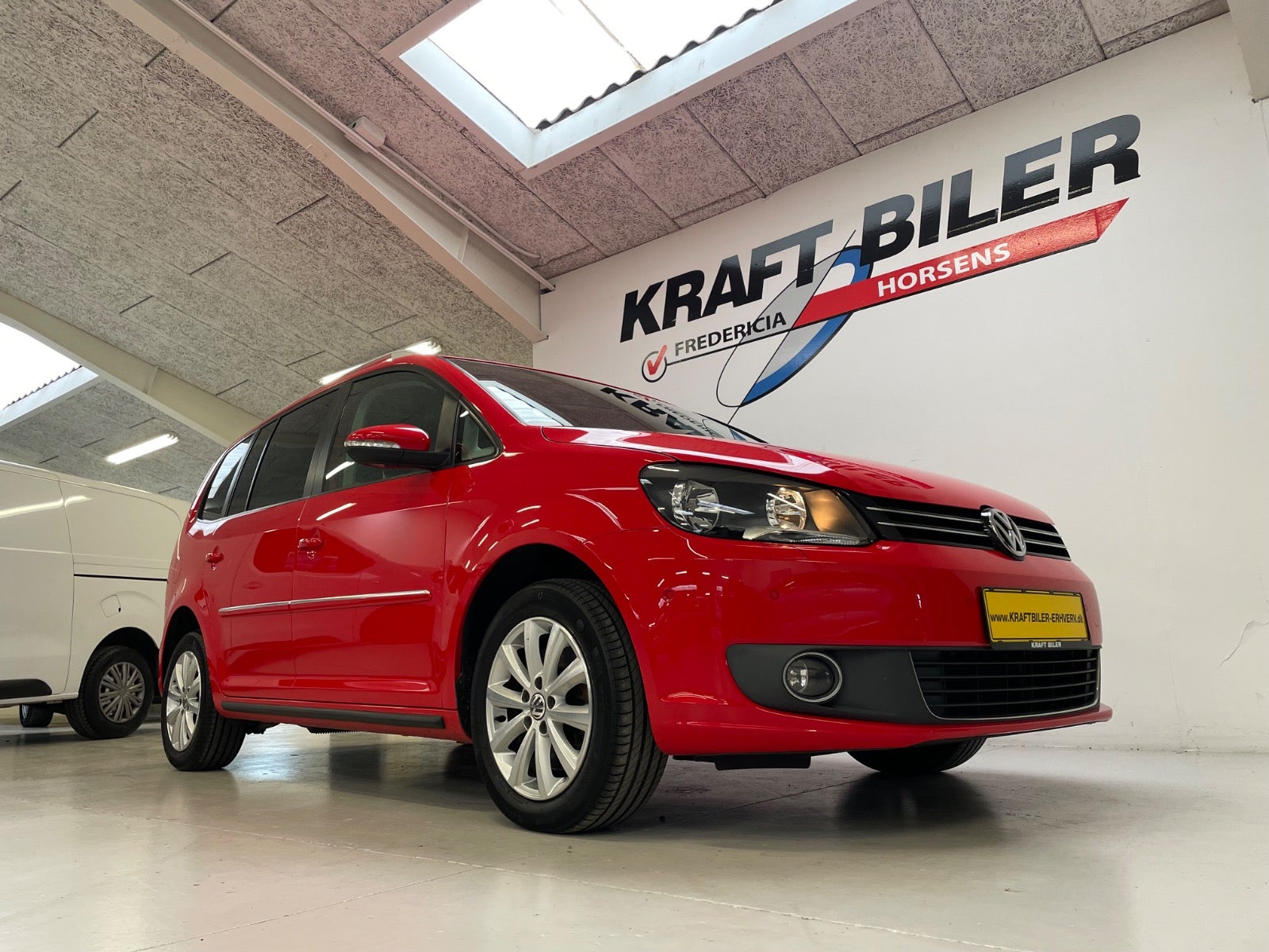 Billede af VW Touran 2,0 TDi 140 Highline DSG BMT Van