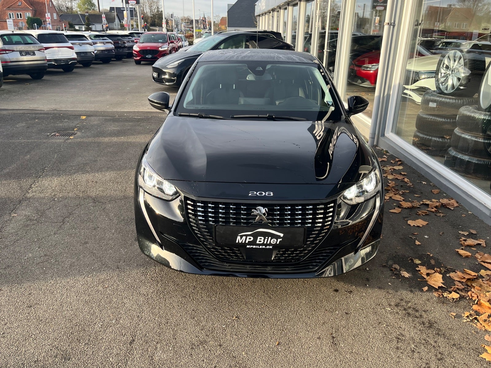 Billede af Peugeot 208 1,2 PureTech 100 Black Selection EAT8