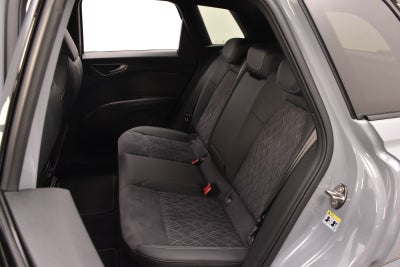 Audi Q4 e-tron S-line