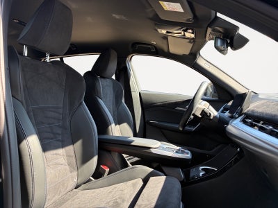 BMW iX2 eDrive20 M-Sport Premium
