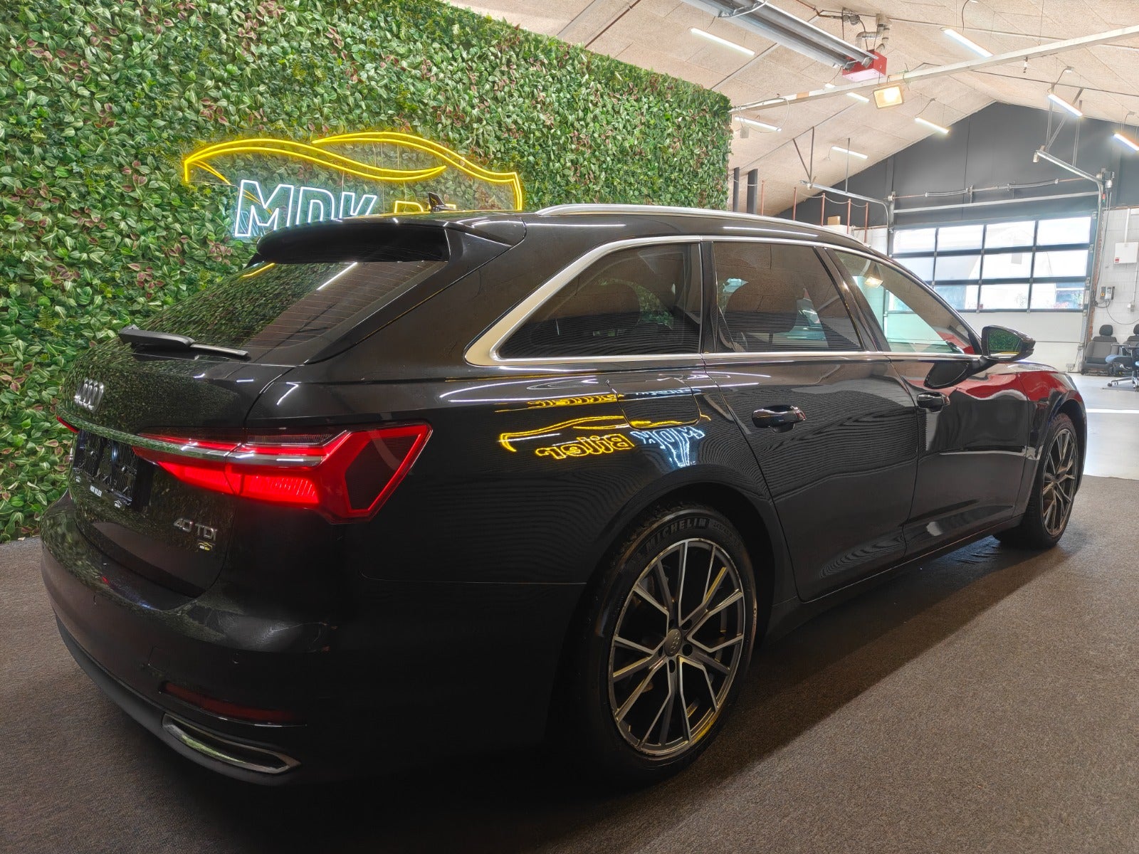 Billede af Audi A6 40 TDi Avant S-tr.