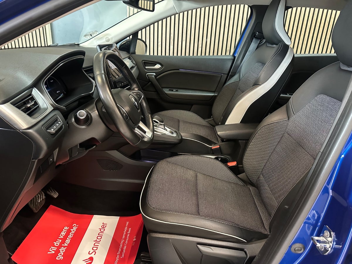 Renault Captur E-Tech Intens