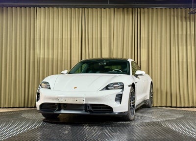 Porsche Taycan Turbo  Performance+