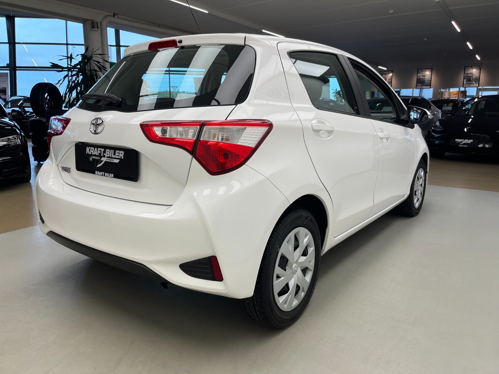 Billede af Toyota Yaris 1,0 VVT-i T2