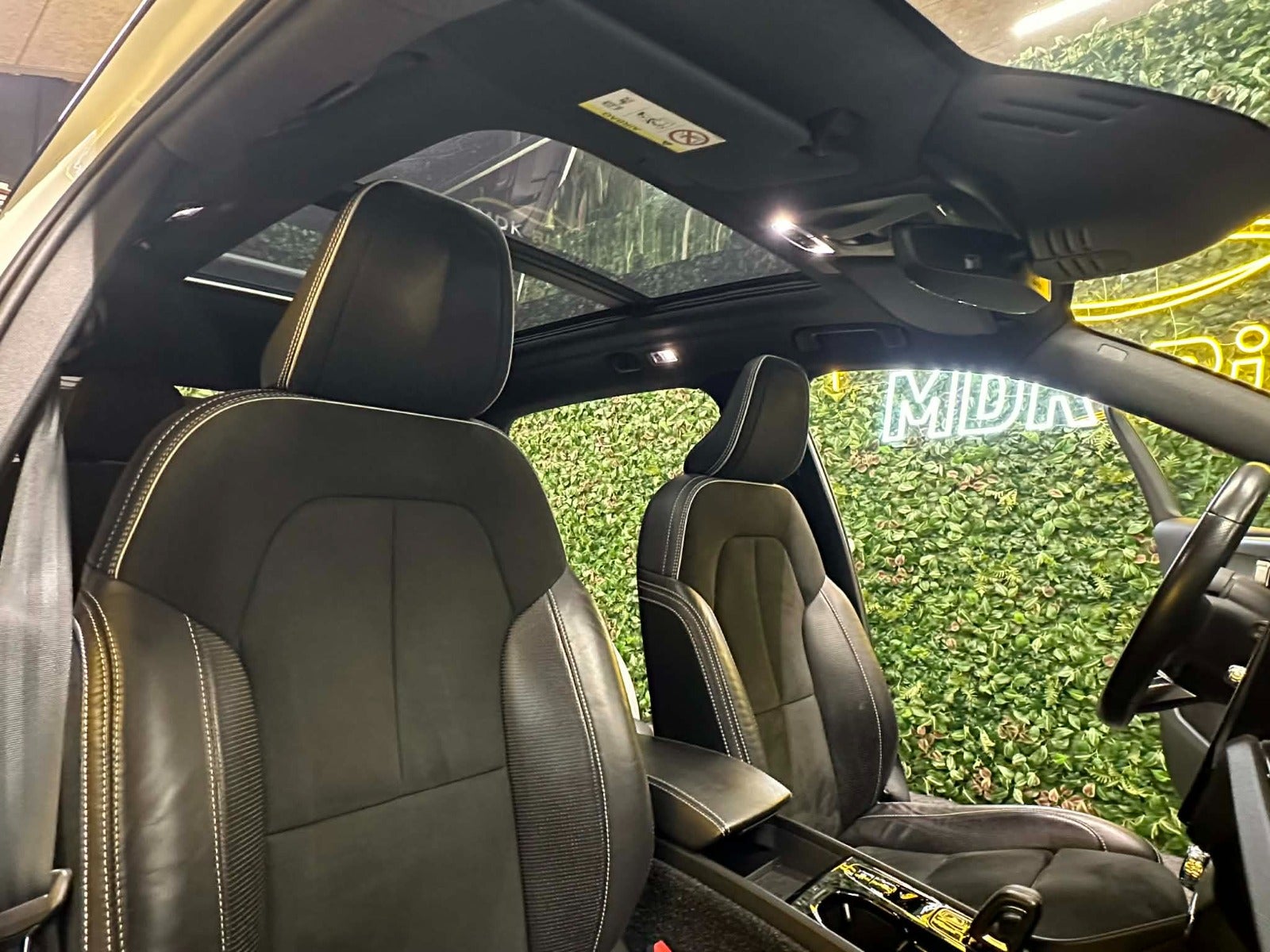 Billede af Volvo XC40 1,5 T5 ReCharge R-Design aut.