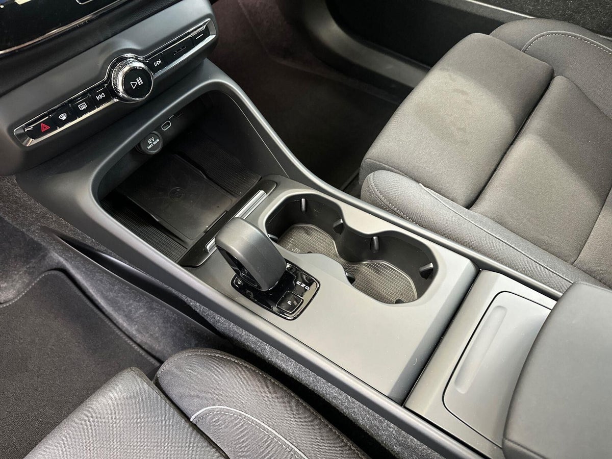 Volvo EX40 Extended Range Core billede 17