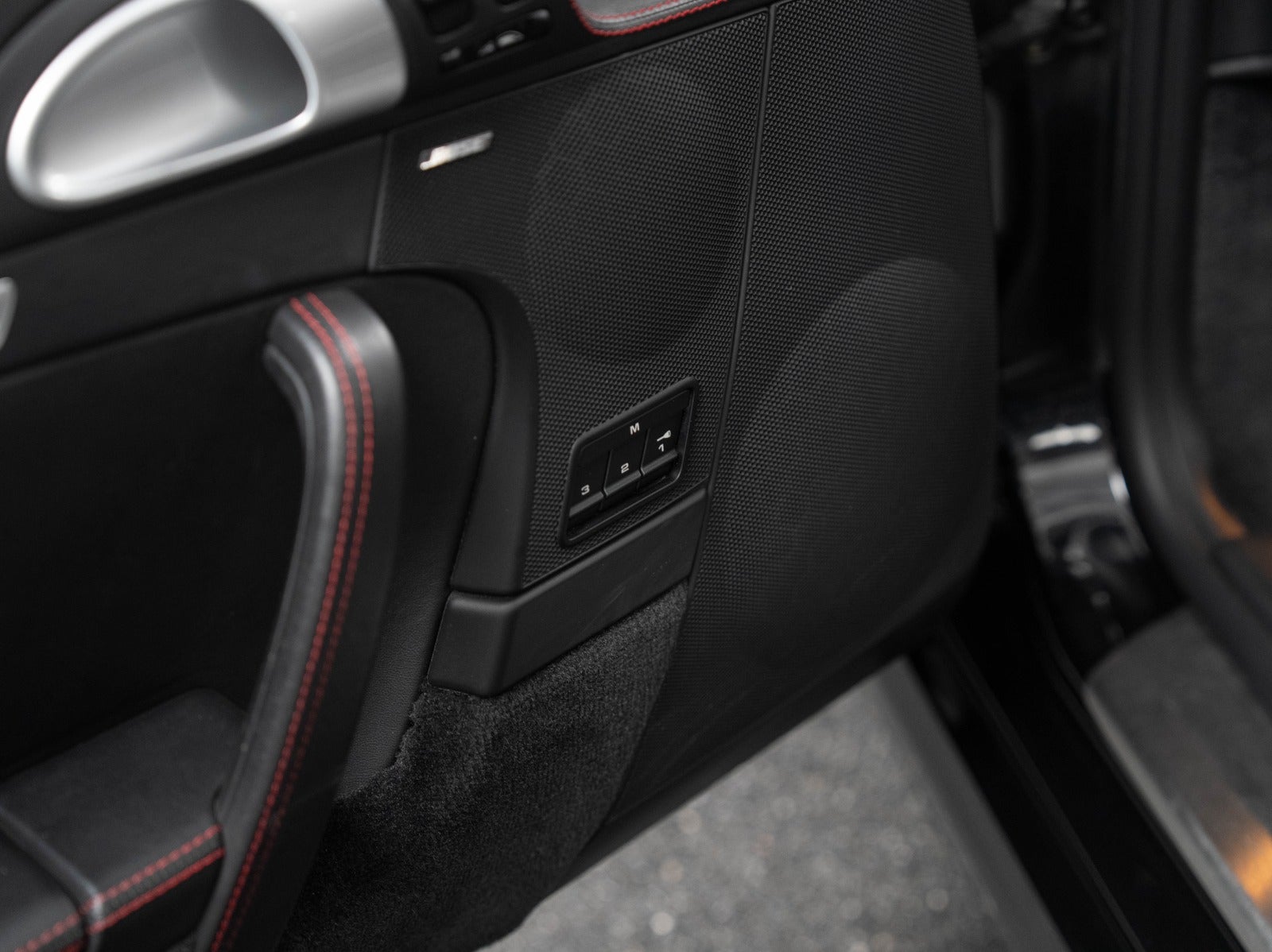 Gallery image 11 of 18