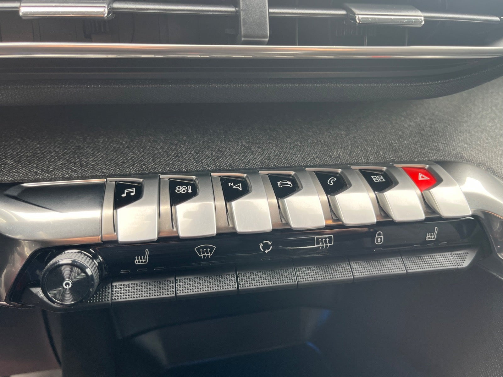 Billede af Peugeot 3008 1,6 BlueHDi 120 Allure