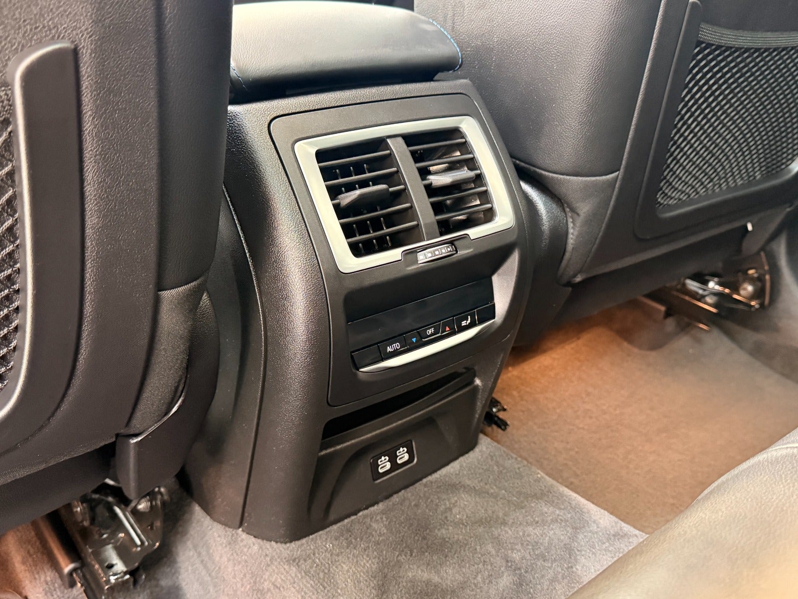 Billede af BMW iX3  Charged Plus M-Sport