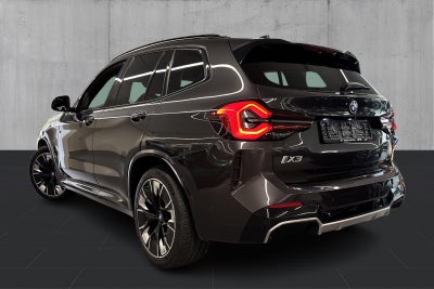 BMW iX3 Charged Plus M-Sport - 2