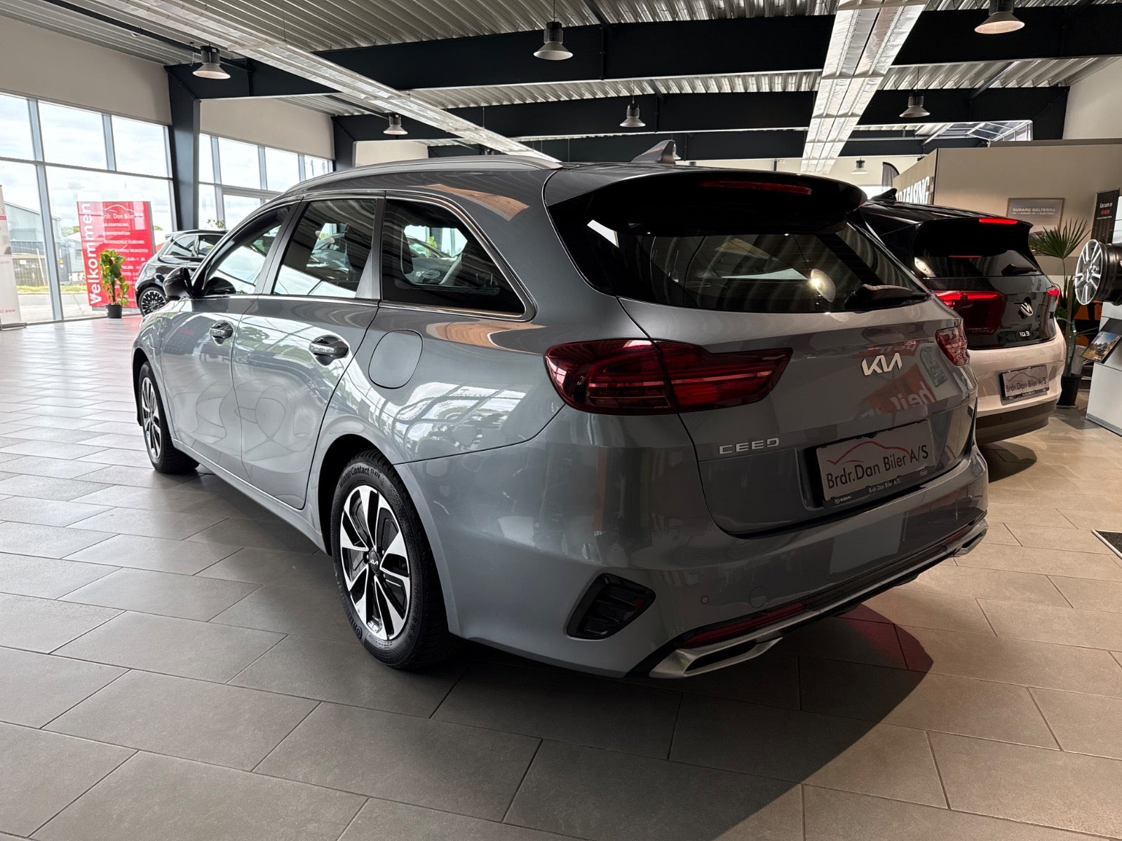 Billede af Kia Ceed 1,6 PHEV Prestige SW DCT
