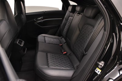 Audi e-tron S-line Sportback quattro