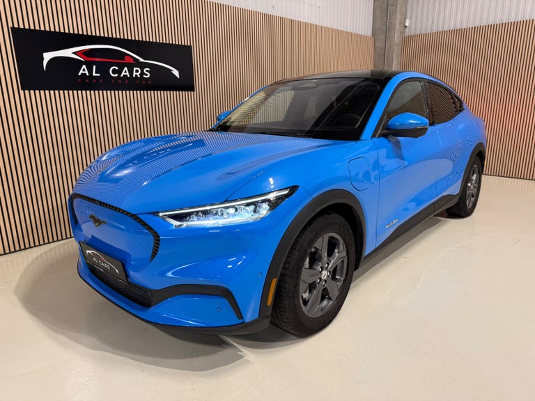 Ford Mustang Mach-E Standard Range