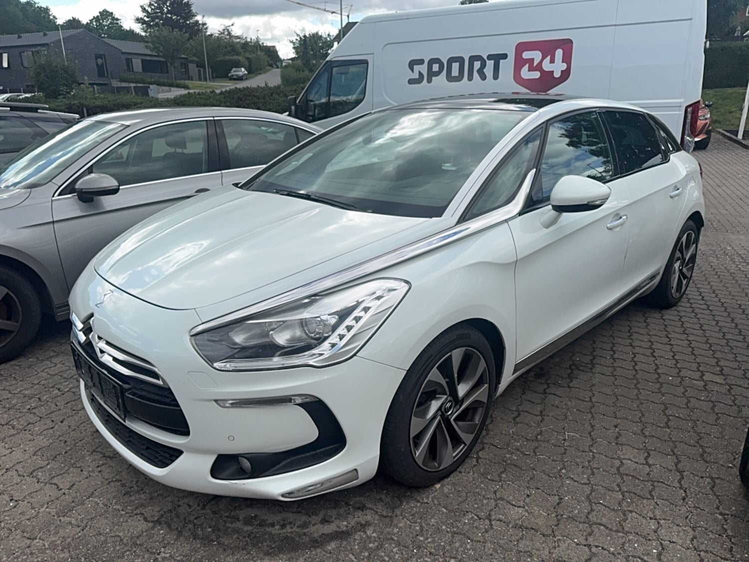 Citroën DS5 HDi 163 Sport aut. - billede 2