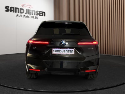 BMW iX xDrive40 Supercharged