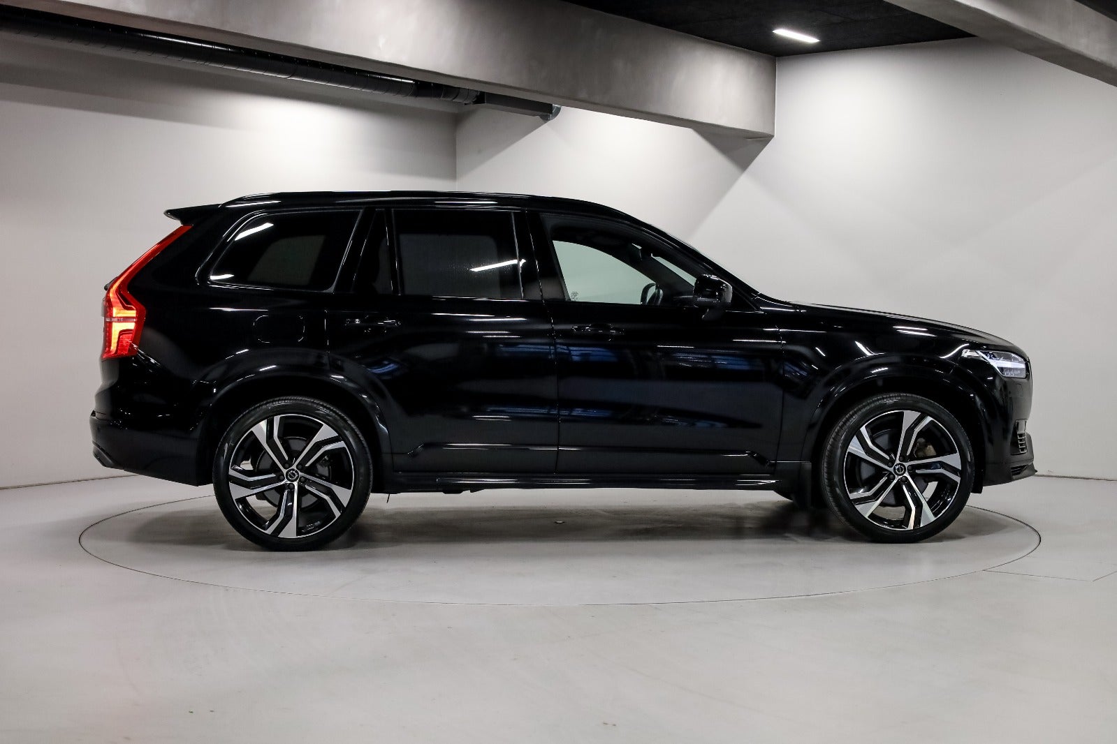 Volvo XC90 2,0 T8 ReCharge R-Design aut. AWD 7prs