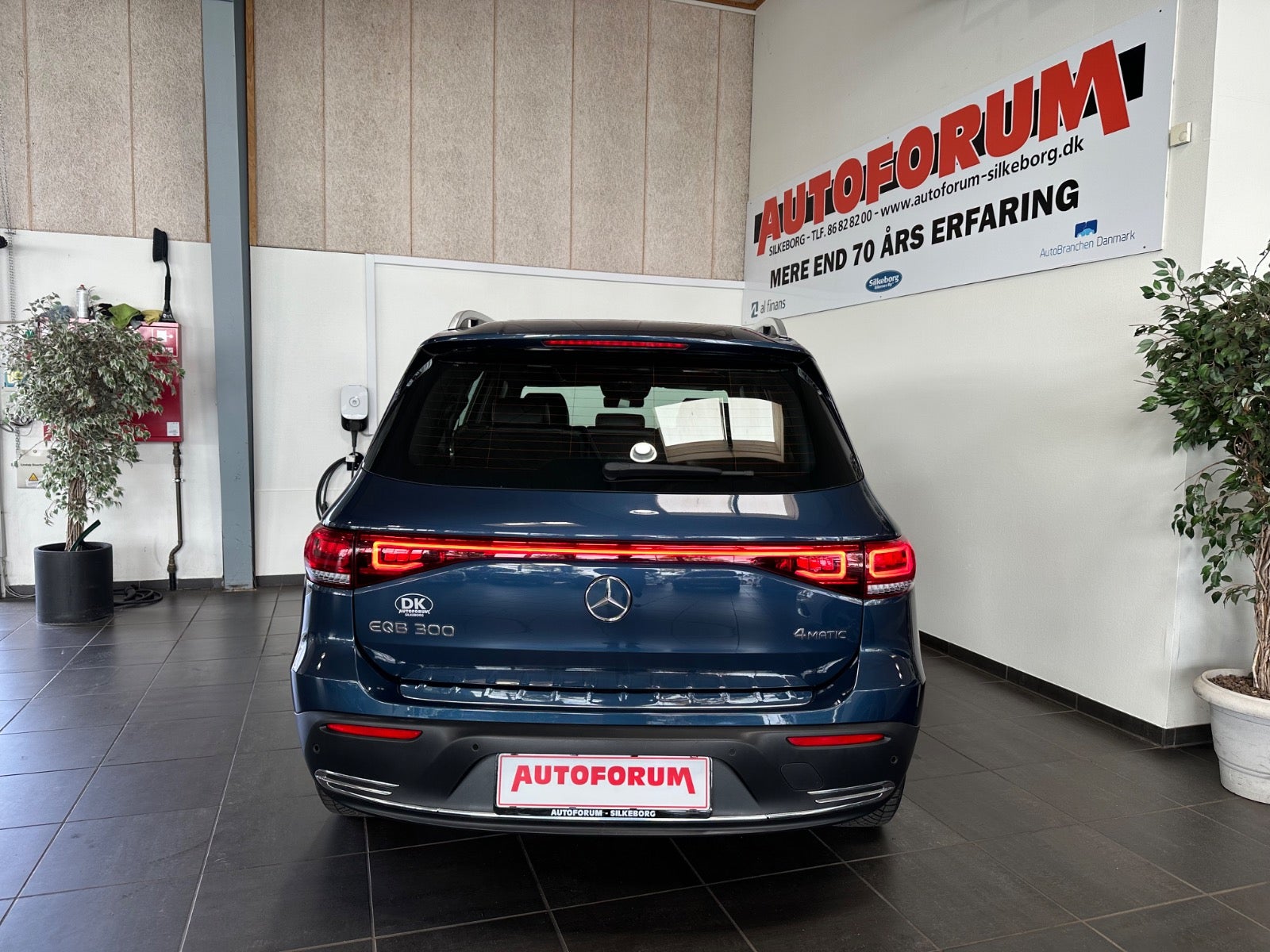 Mercedes EQB300, Billede 16