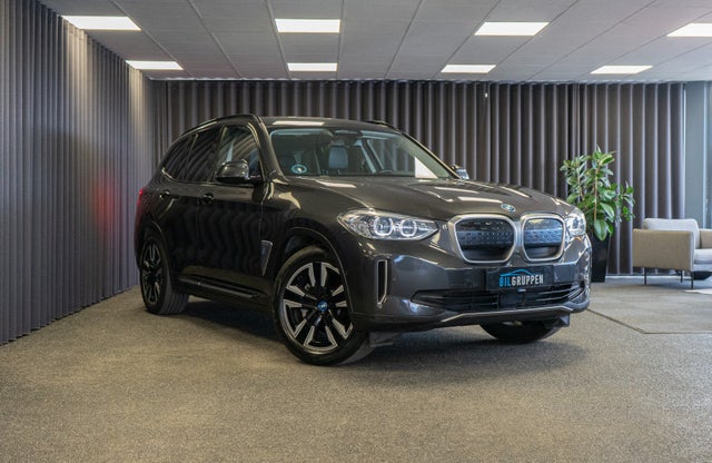 BMW iX3  Charged