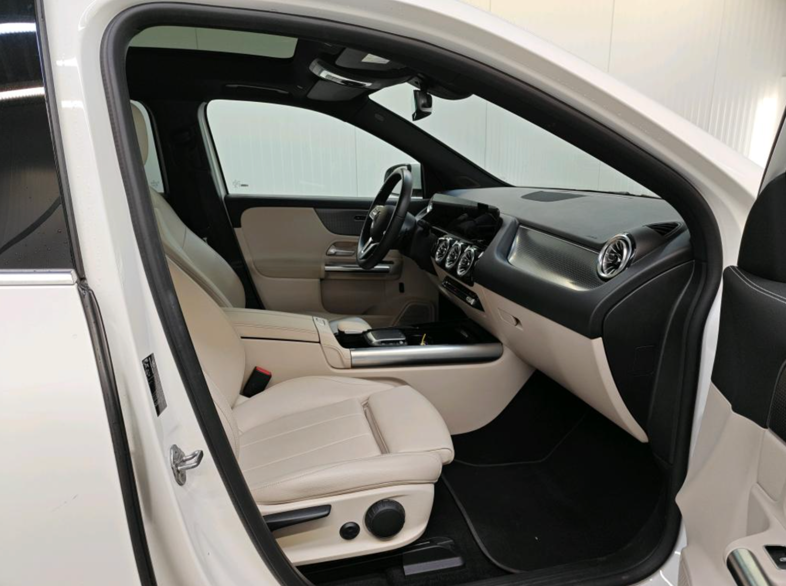 Billede af Mercedes EQA250 Business Solution