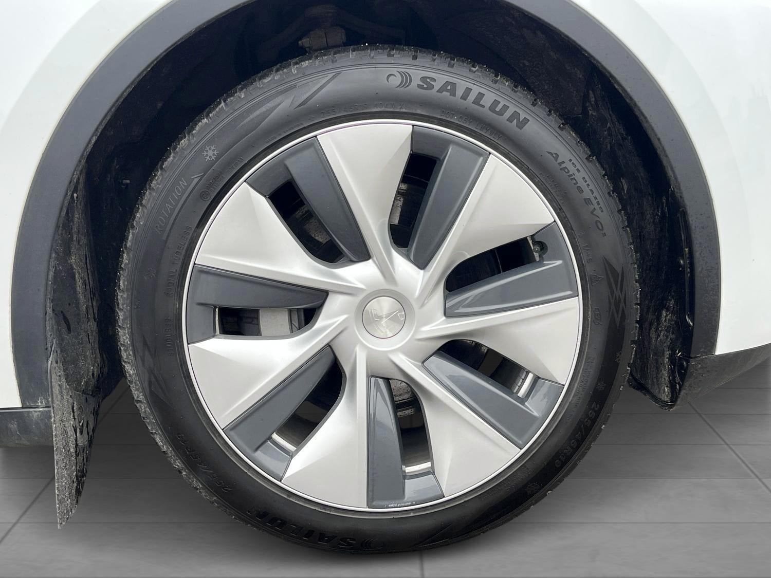 Billede af Tesla Model Y  RWD