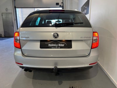 Skoda Superb TDi 140 Elegance Combi