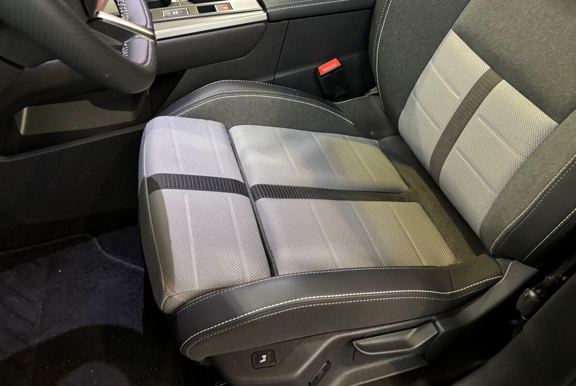 Billede af Opel Grandland-e 73 GS Sky