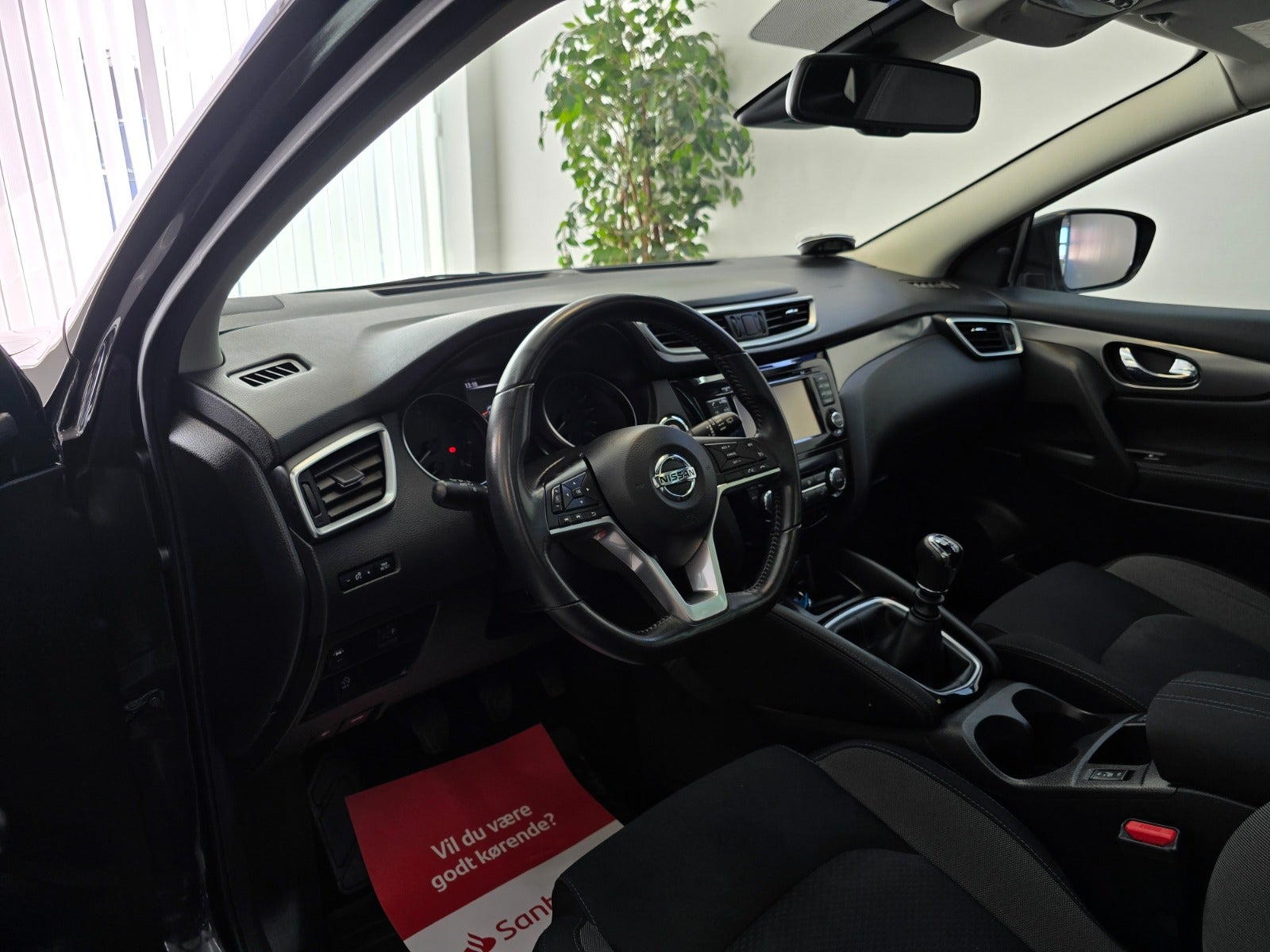 Billede af Nissan Qashqai 1,2 Dig-T 115 N-Connecta Vision