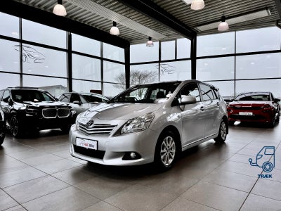 Toyota Verso 1,8 TX Skyview 7prs 5d