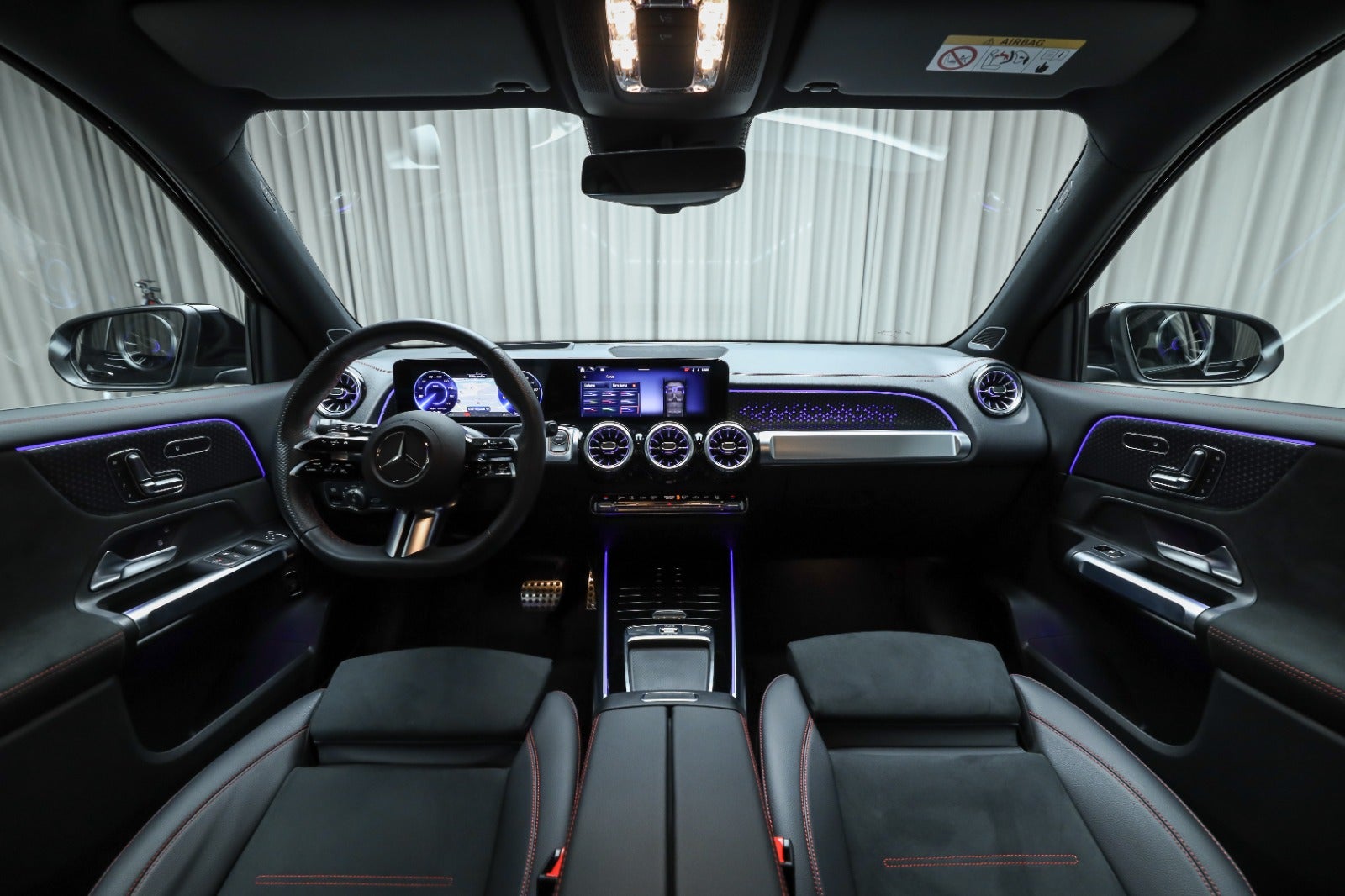 Mercedes-Benz EQB 250+