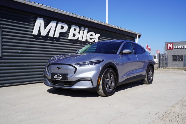 Ford Mustang Mach-E 73 Standard Range