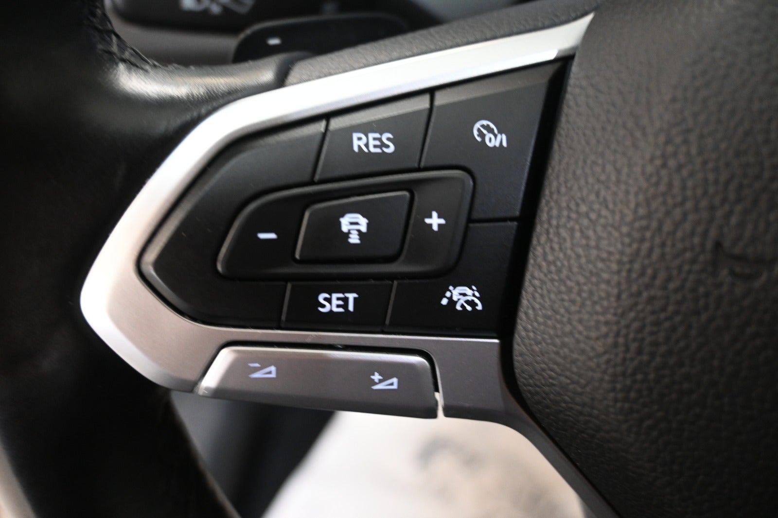 VW Passat TSi 150 Elegance+ Pro Variant DSG