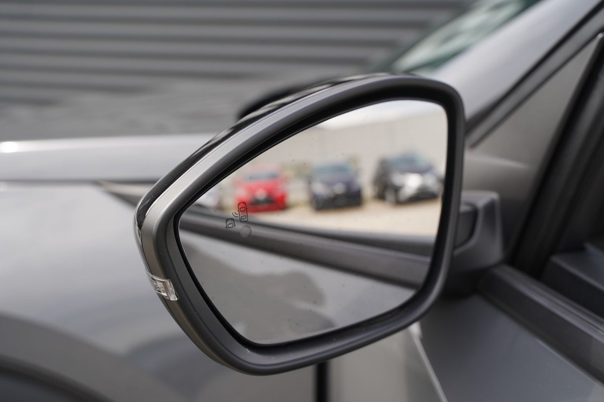 Billede af Peugeot 2008 1,2 PureTech 130 Allure EAT8