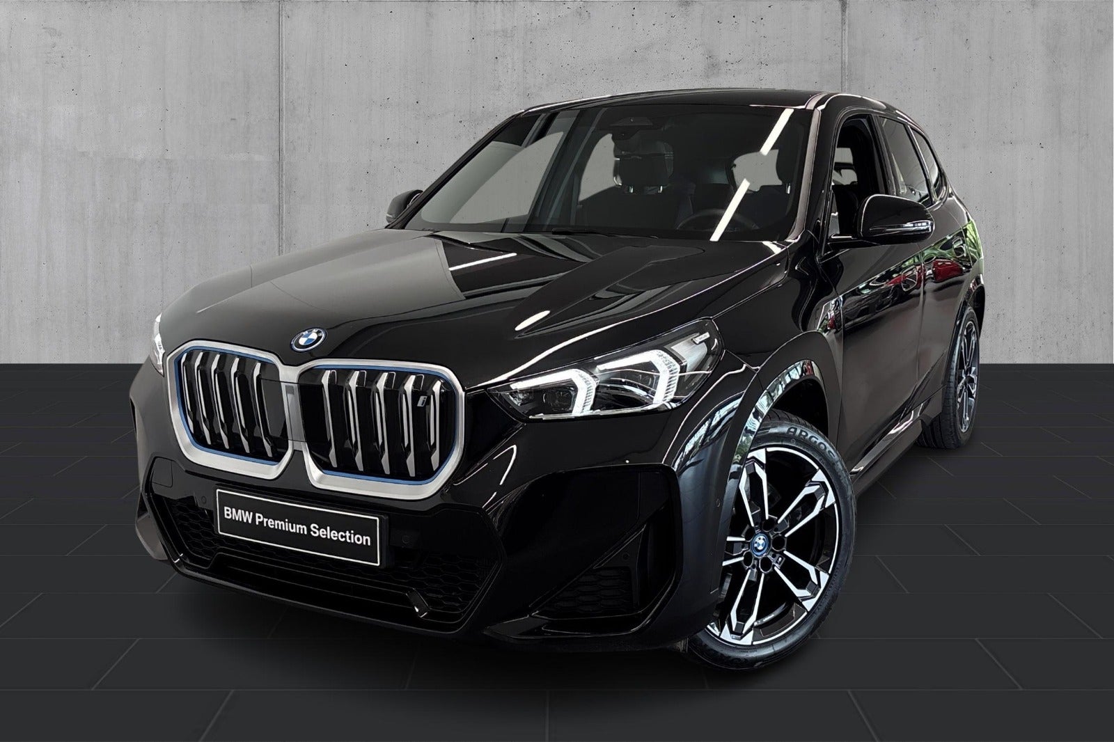 BMW iX1 xDrive30 M-Sport
