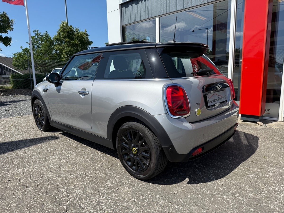 Billede af MINI Cooper SE Classic Trim