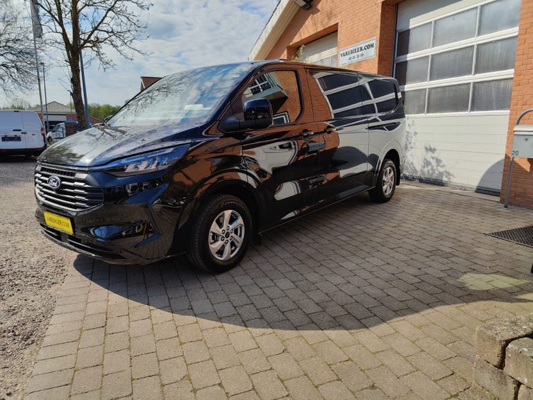 Ford Transit Custom 320L TDCi 170 Limited aut.