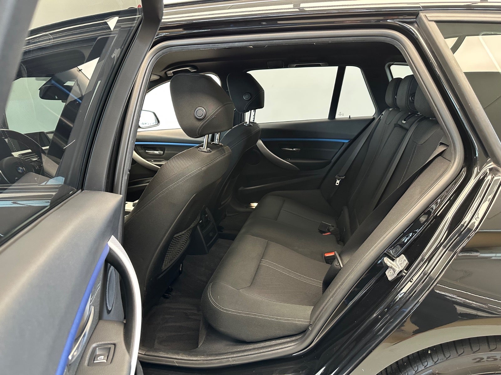 Billede af BMW 320d 2,0 Touring M-Sport aut.