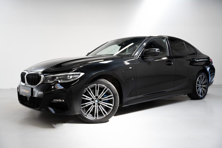 BMW 330e M-Sport aut.