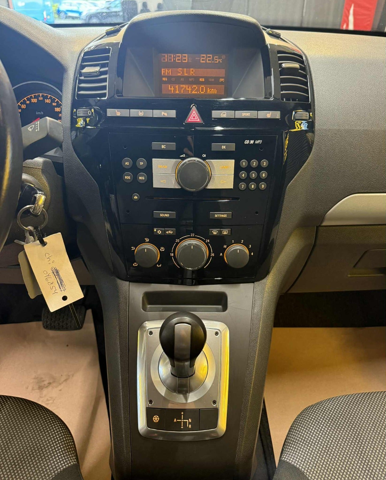 Billede af Opel Zafira 1,8 16V Enjoy aut. 7prs