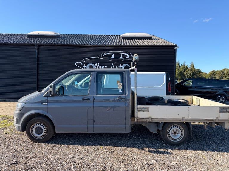 VW Transporter TSi 150 Ladvogn lang