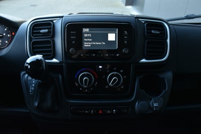 Peugeot Boxer 335 BlueHDi 140 L2H2 Premium EAT8