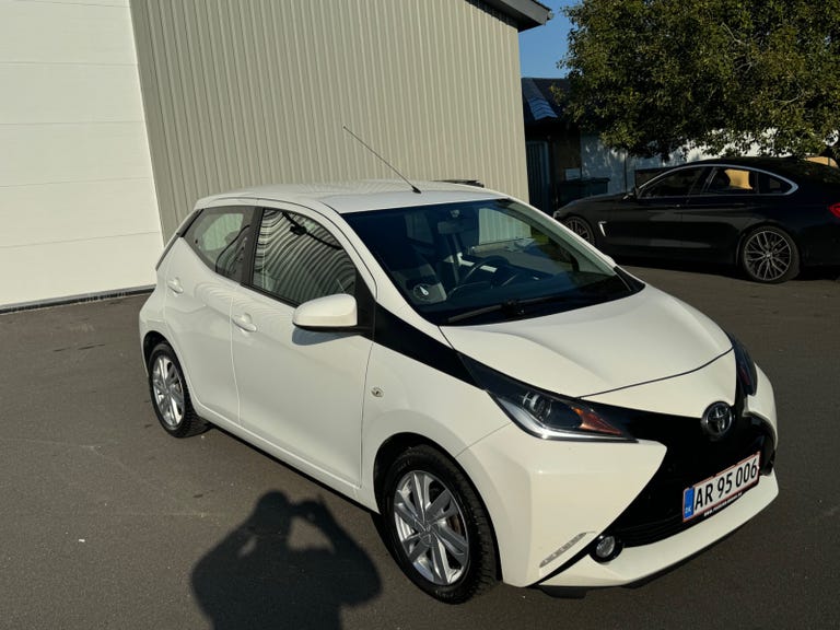 Toyota Aygo VVT-i x-touch