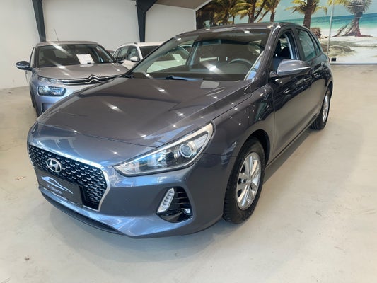 Hyundai i30 CRDi 110 Life+ Diesel drivmiddel 198000 Km. 2017 Modelår