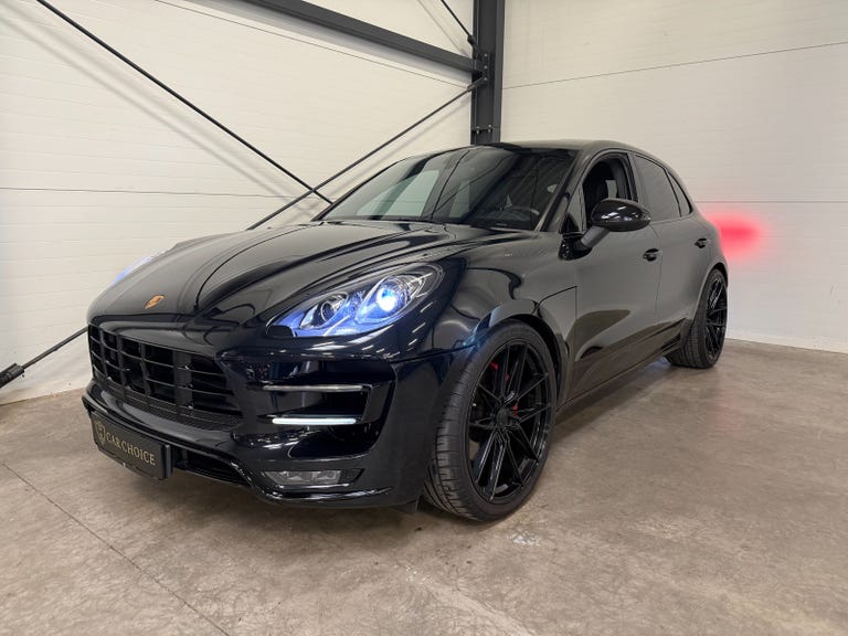 Porsche Macan Turbo PDK