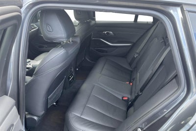 BMW 330i Touring Sport Line aut.