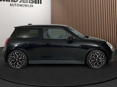 MINI Cooper SE Favoured Trim M