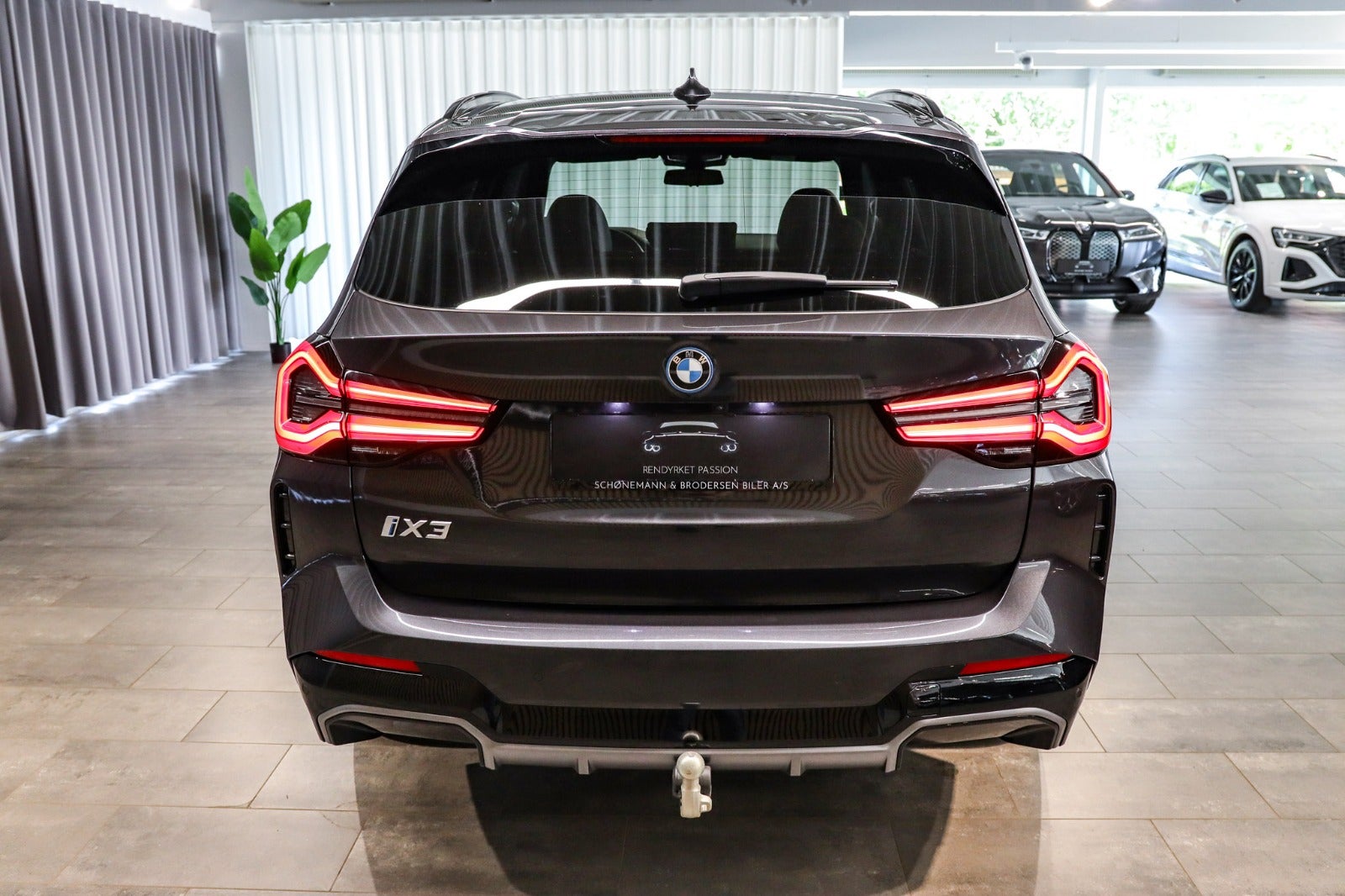 Billede af BMW iX3  Charged Plus M-Sport