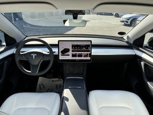 Tesla Model Y RWD