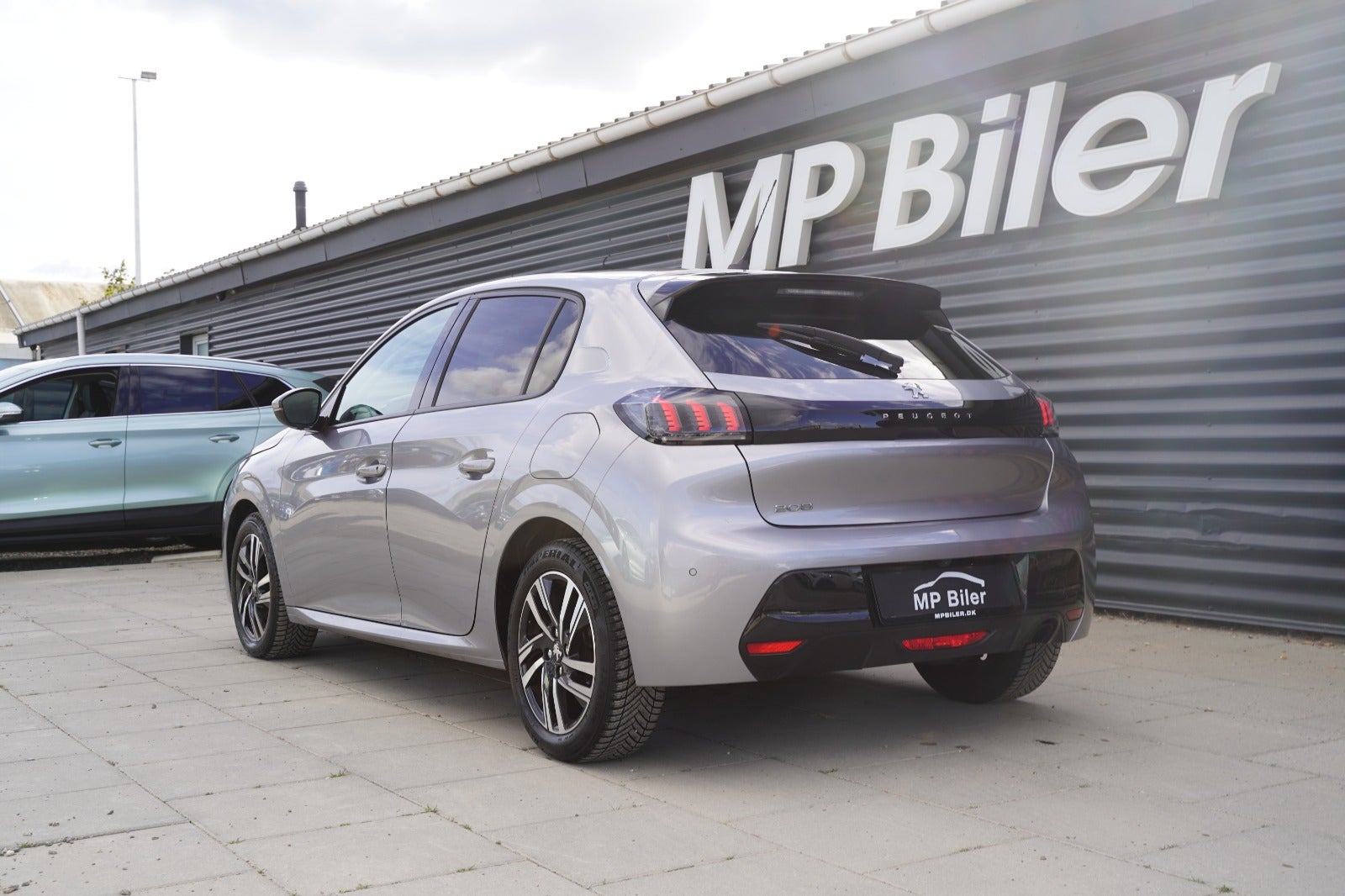 Billede af Peugeot 208 1,5 BlueHDi 100 Allue Sky Van