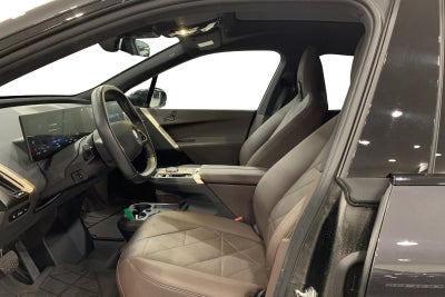 BMW iX xDrive40 Fully Charged
