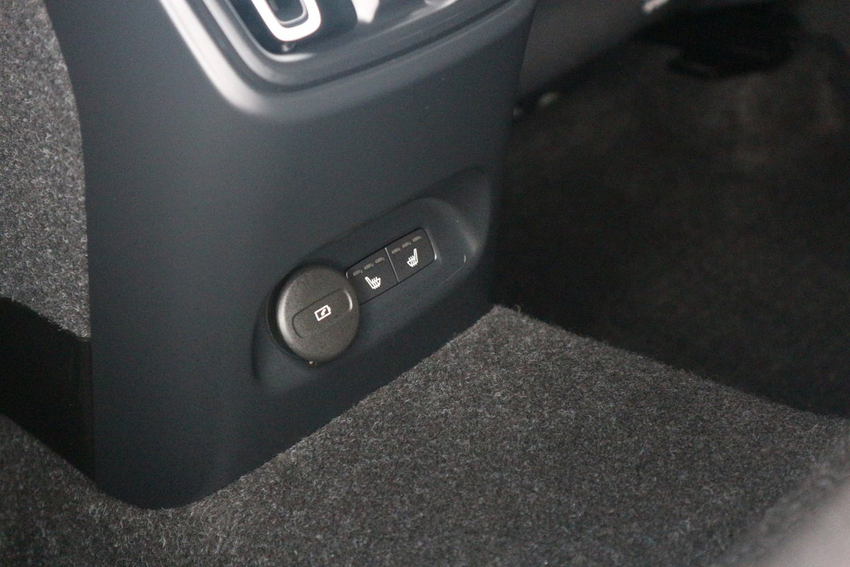 Volvo XC40 P6 ReCharge Plus